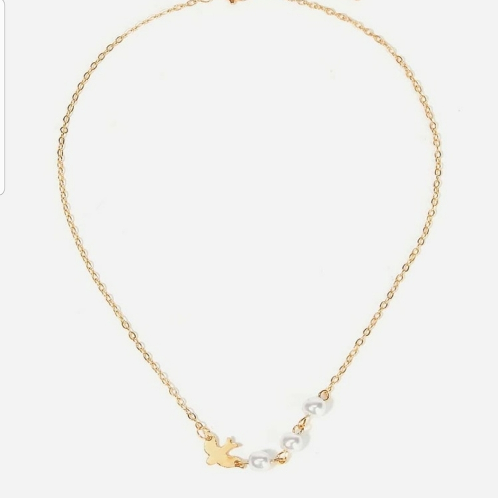 *Daisy* Bird and Pearl Necklace - Picture 4 of 4